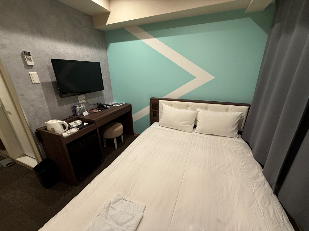 이비스 버짓 오사카 우메다 객실 모습